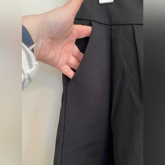 Black Mini Skirt Size Large - Picture 5 of 7